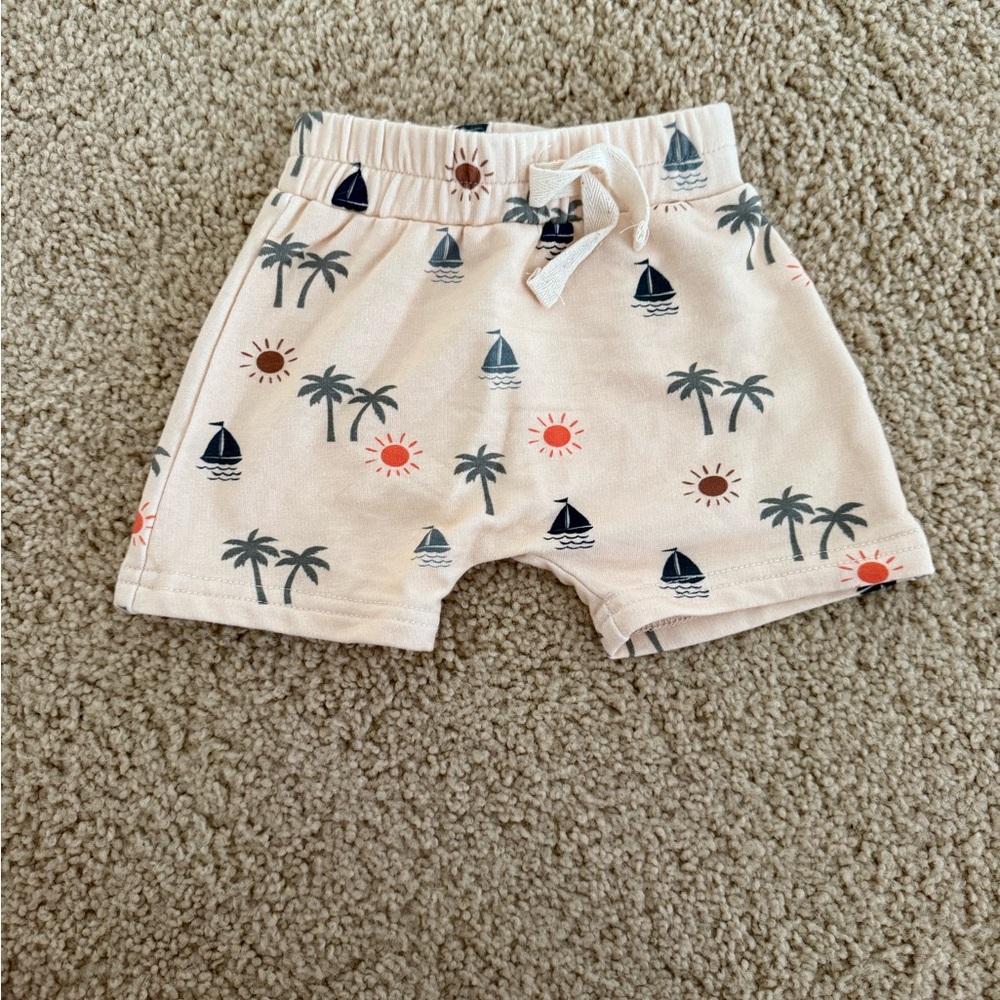BabySprouts Cream Shorts with Palm and Sailboat Print 0-3mo
